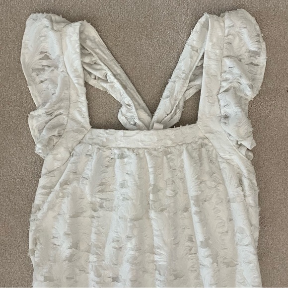 LC White racer back Top - Picture 2 of 6